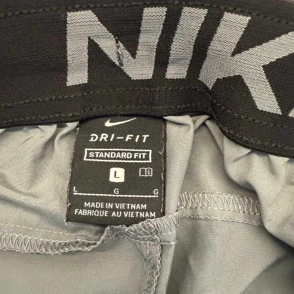 Short Nike Gris large - Picture 3 of 3